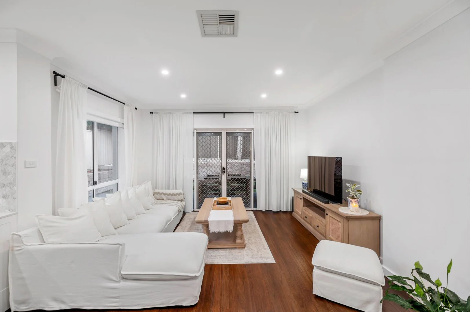 Additional image 4 of 17 Valmay Avenue, Picnic Point NSW 2213
