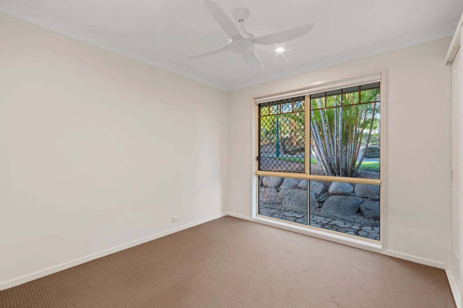 Additional image 10 of 33 Washbrook Cres, Petrie QLD 4502