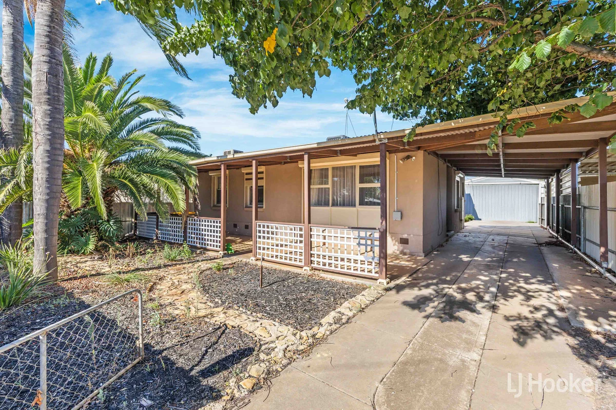 56 Mainwaring Crescent, Davoren Park SA 5113 photo 3