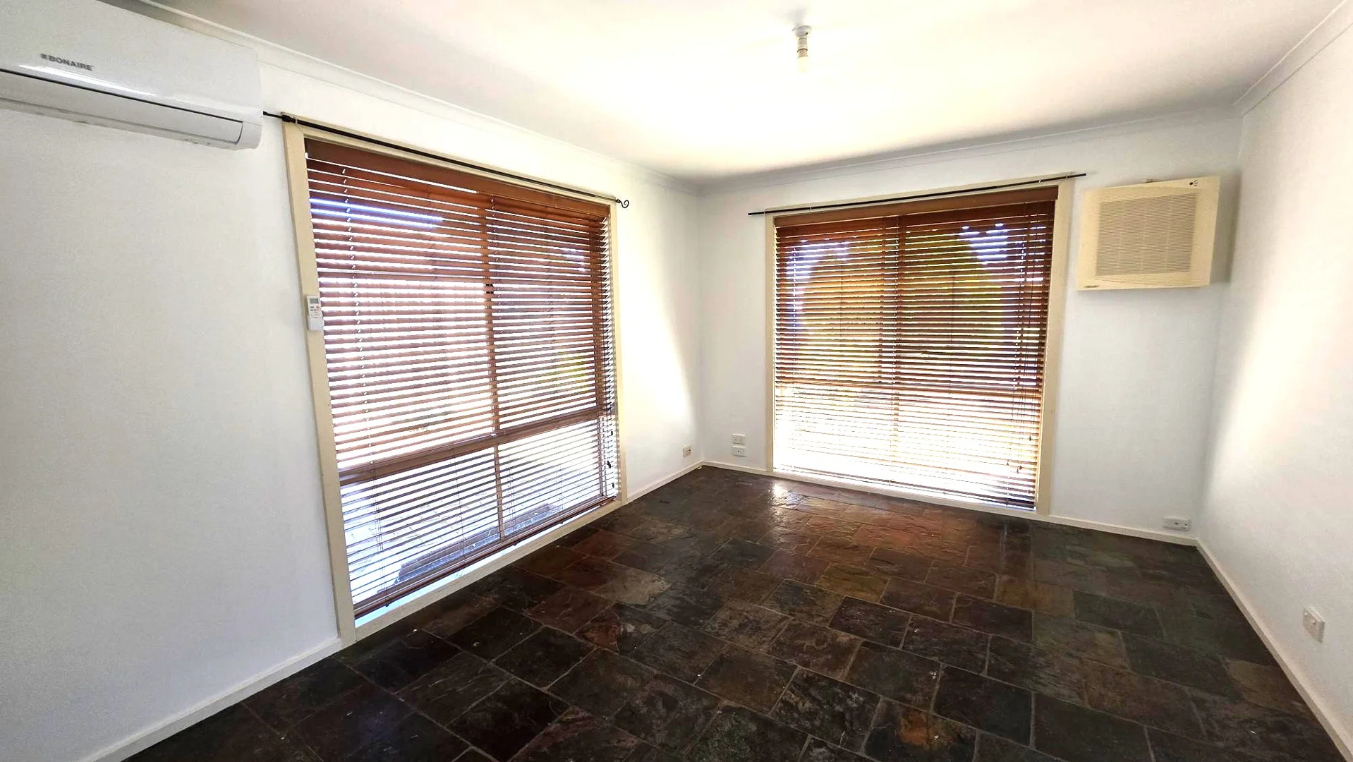 Additional image 3 of 9 Curlew Place, Werribee VIC 3030