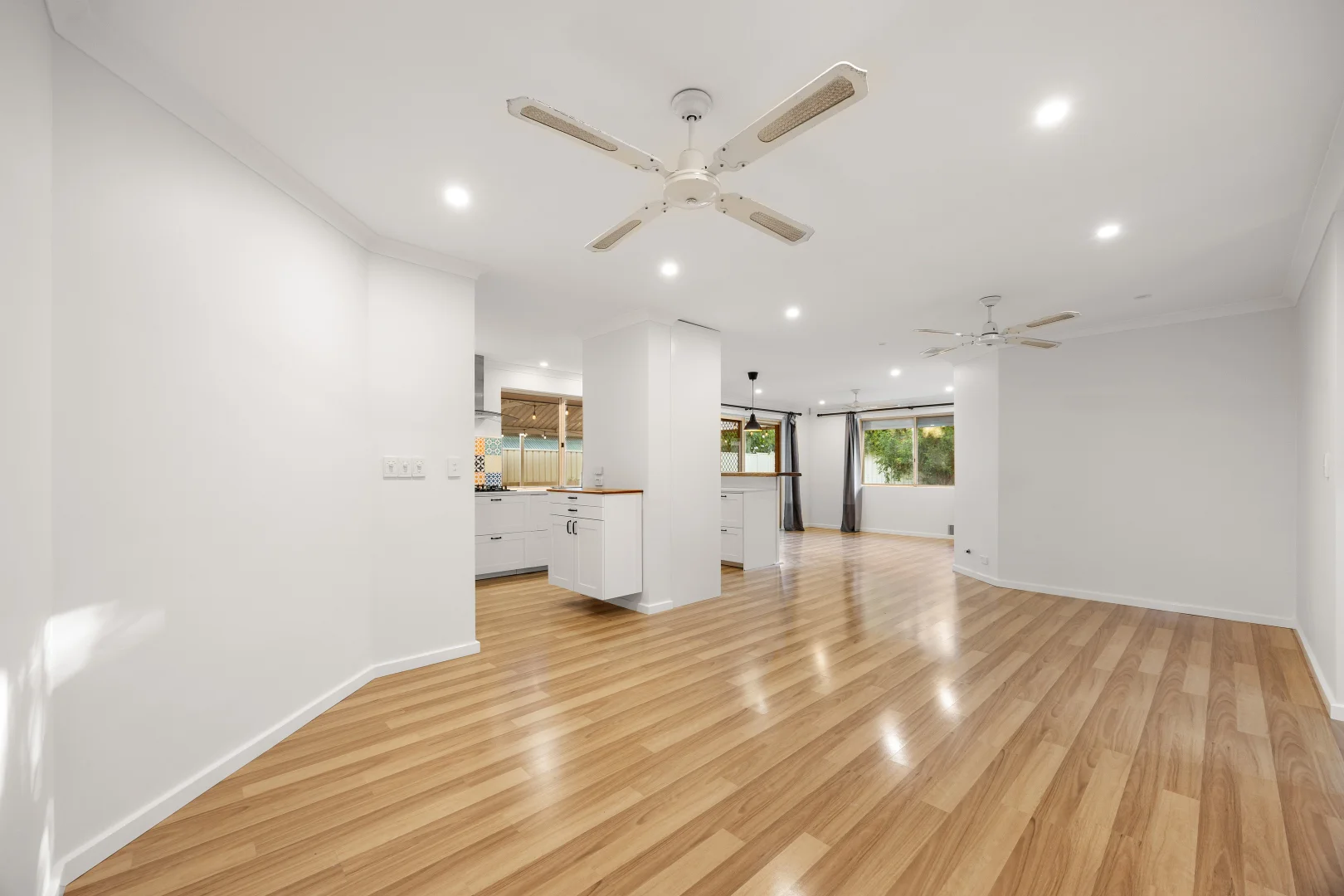 Additional image 13 of 20 Aldinga Pl, Waikiki WA 6169