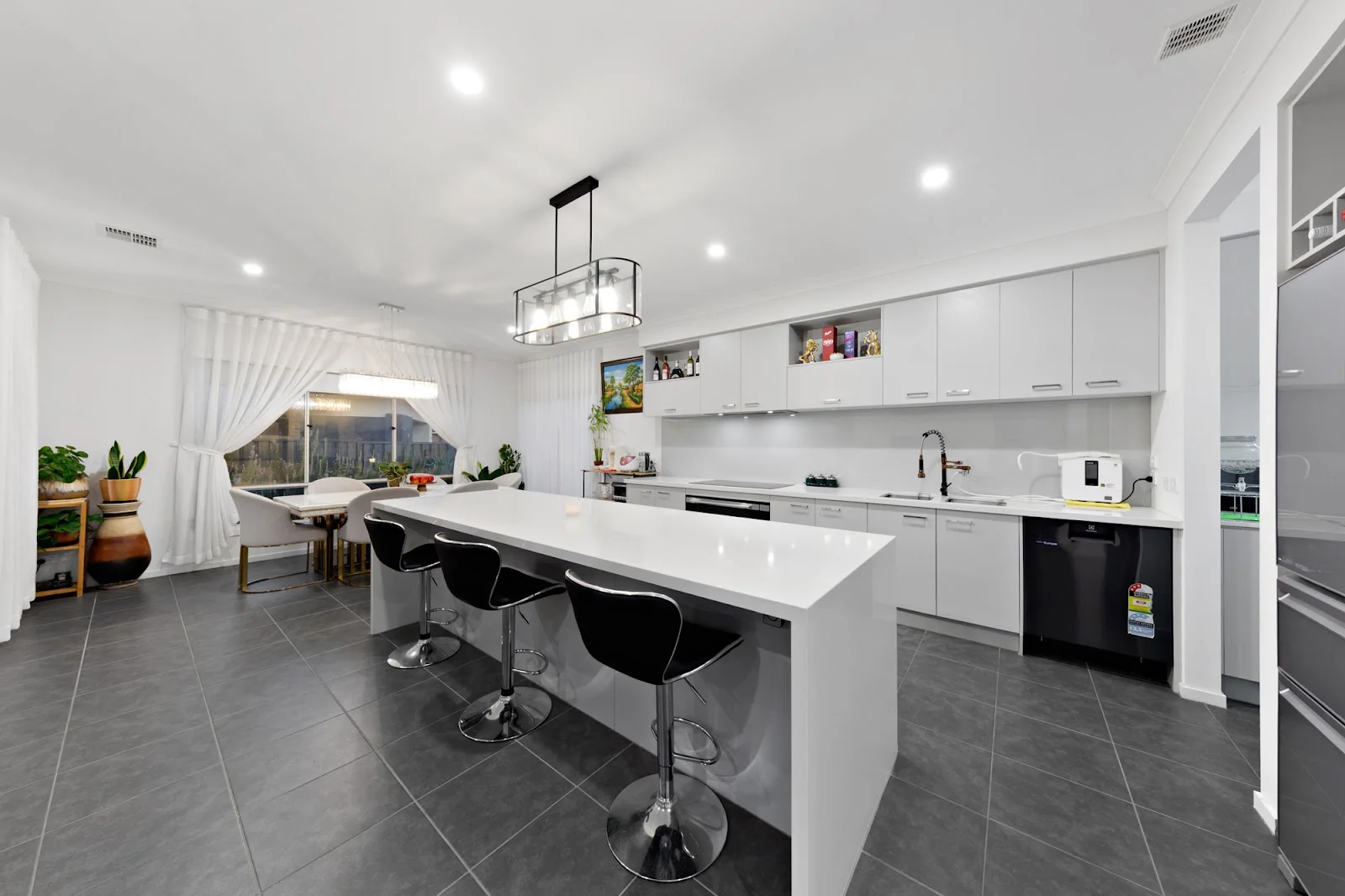 41 Namadgi Crescent, Truganina VIC 3029