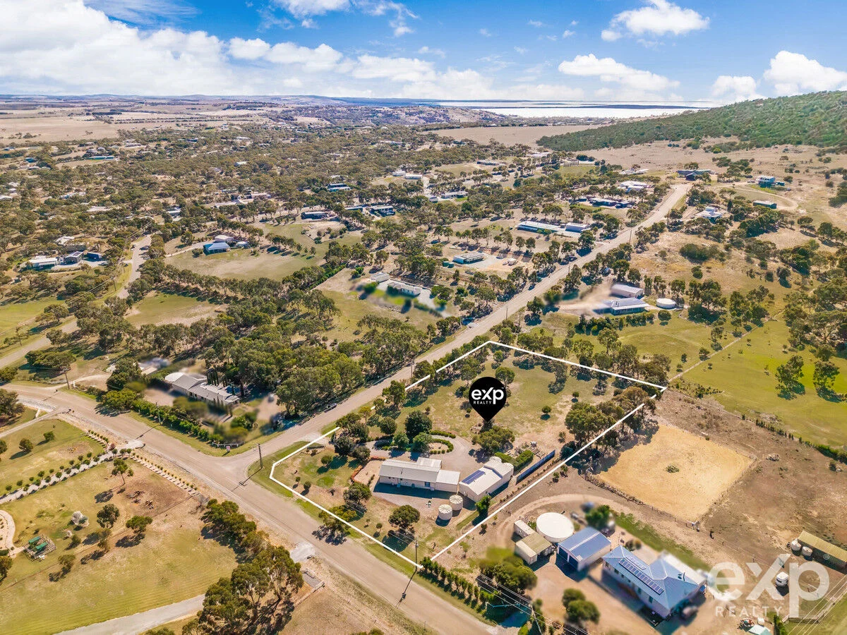 2-14 Lorikeet Court, Boston SA 5607