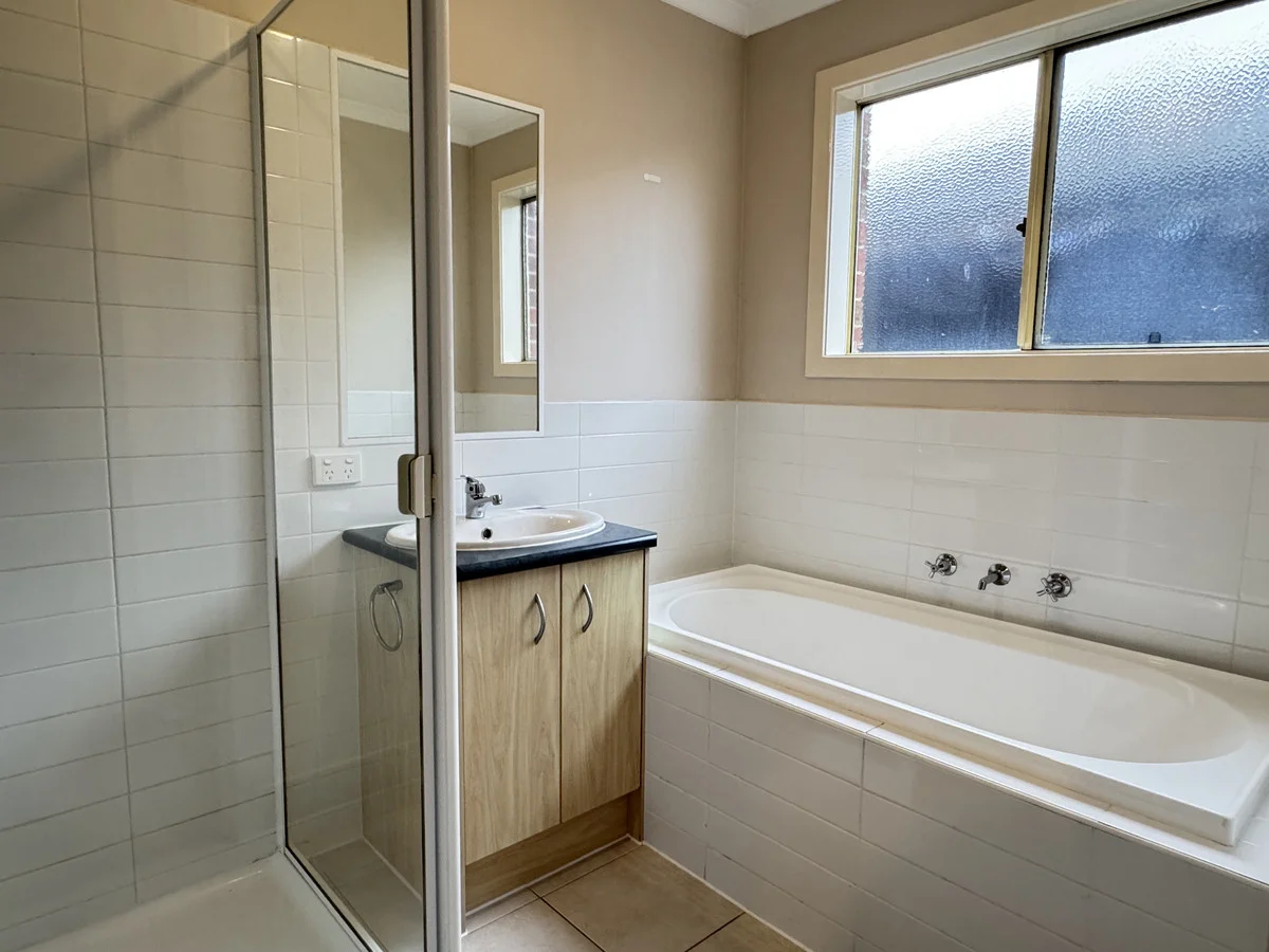 Additional image 15 of 2 Karwarren Way, Cranbourne West VIC 3977