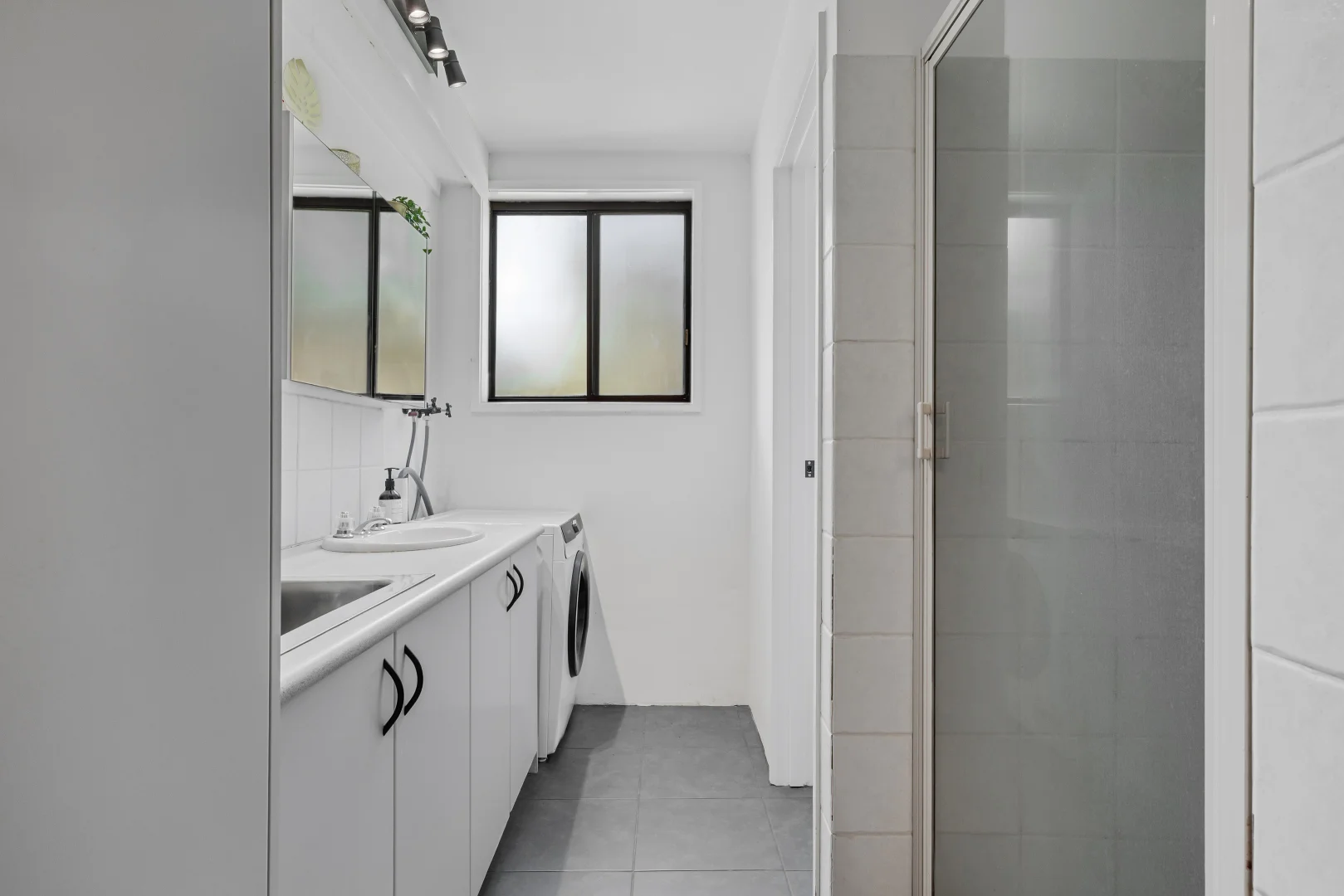 Additional image 7 of 1/9-13 Ashted Road, Box Hill VIC 3128