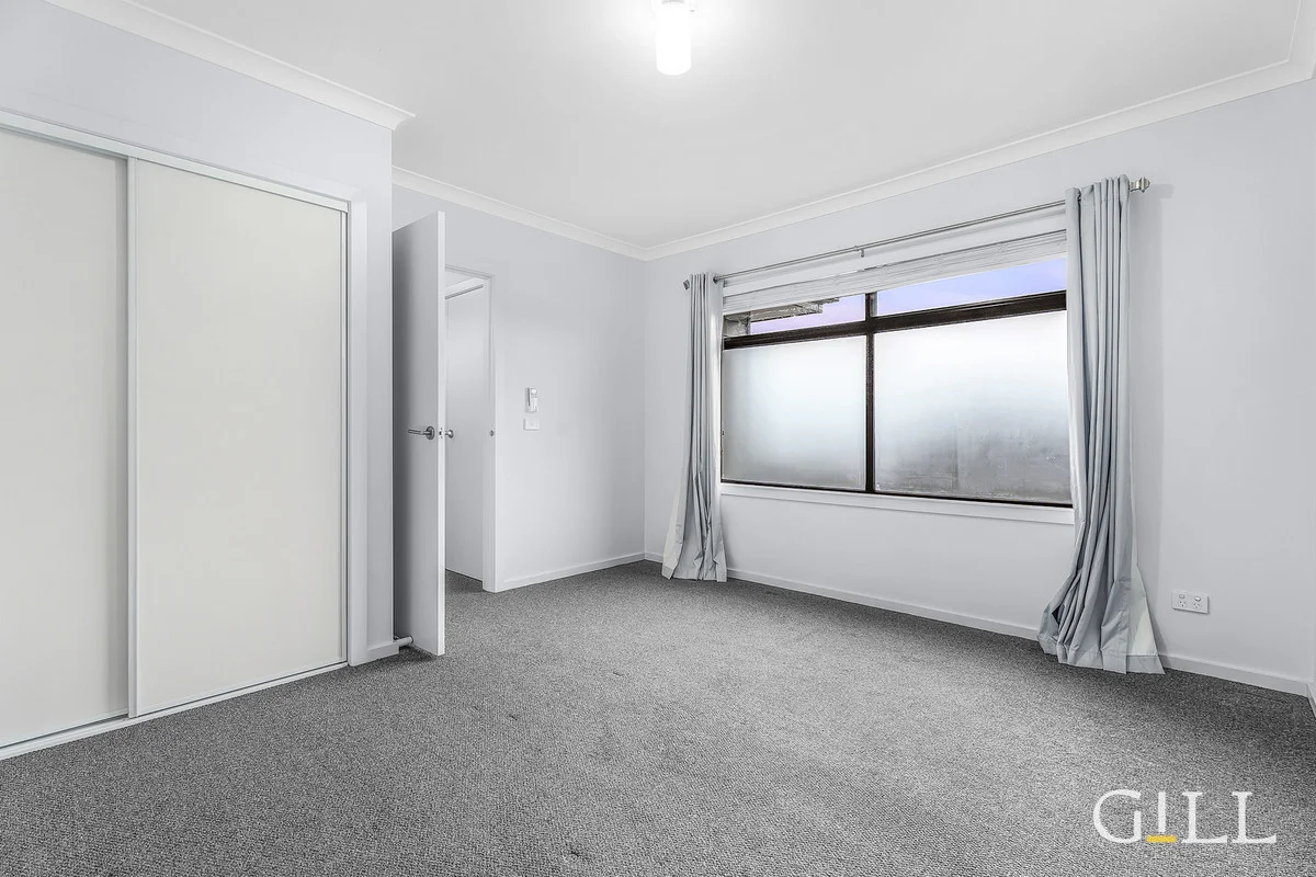 Additional image 11 of 2/11 Pettit Close, Berwick VIC 3806