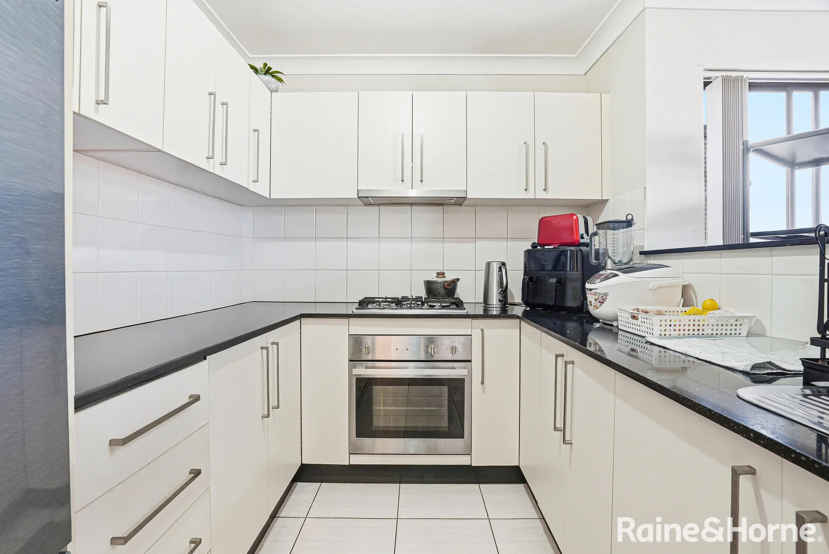 Additional image 3 of 6A/34-36 Phillip Street, St Marys NSW 2760