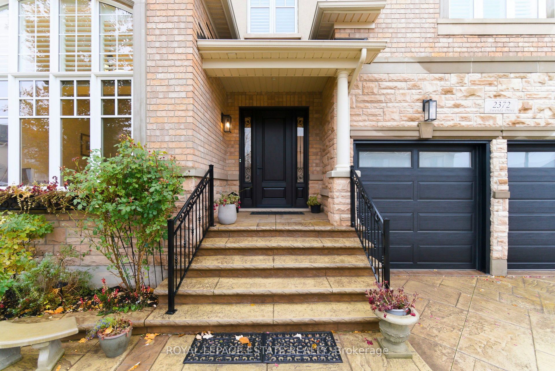 Additional image 3 of 2372 Awenda Drive, Oakville, ON, L6H 7P7