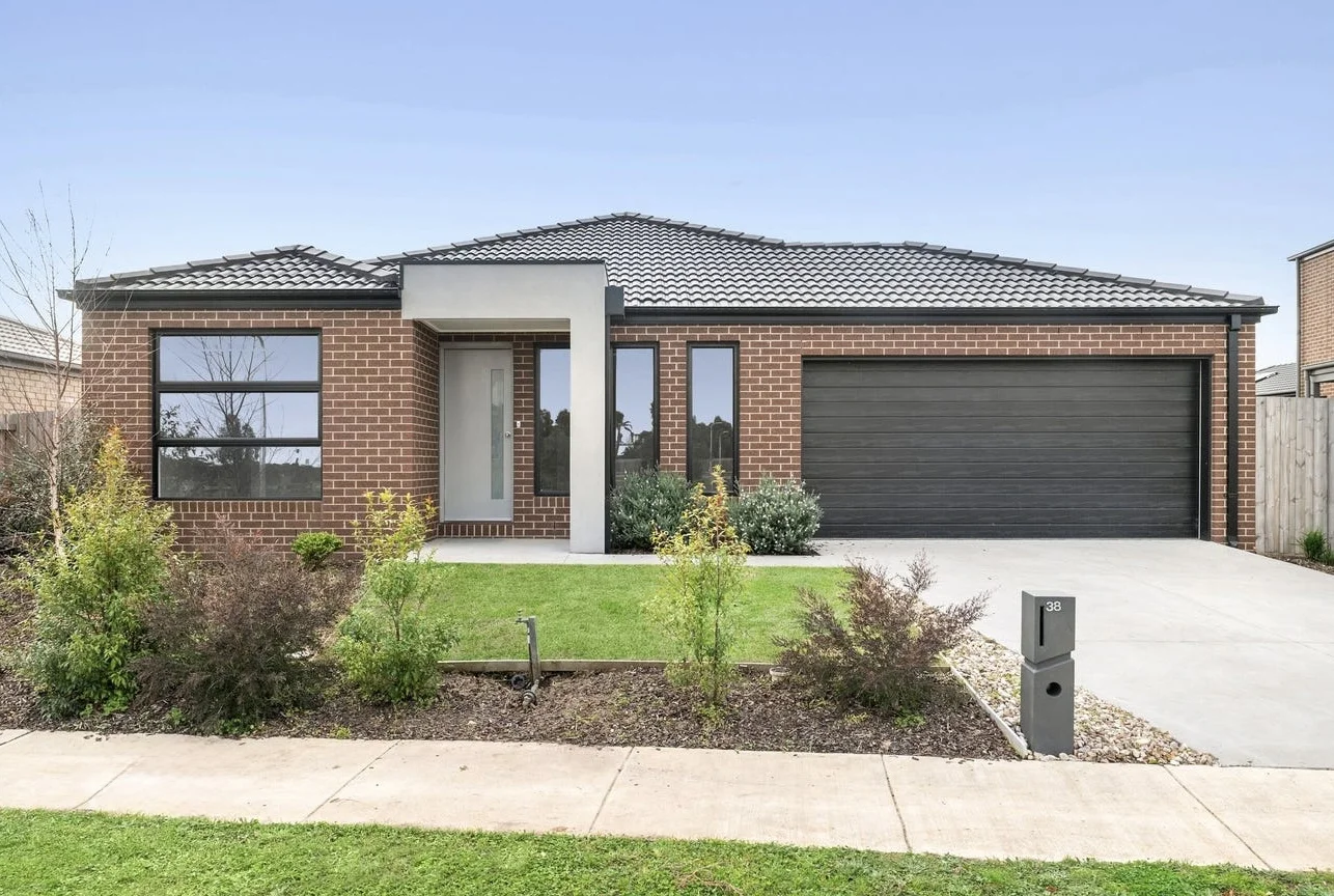 38 Kangaroo Paw Drive, Leopold VIC 3224