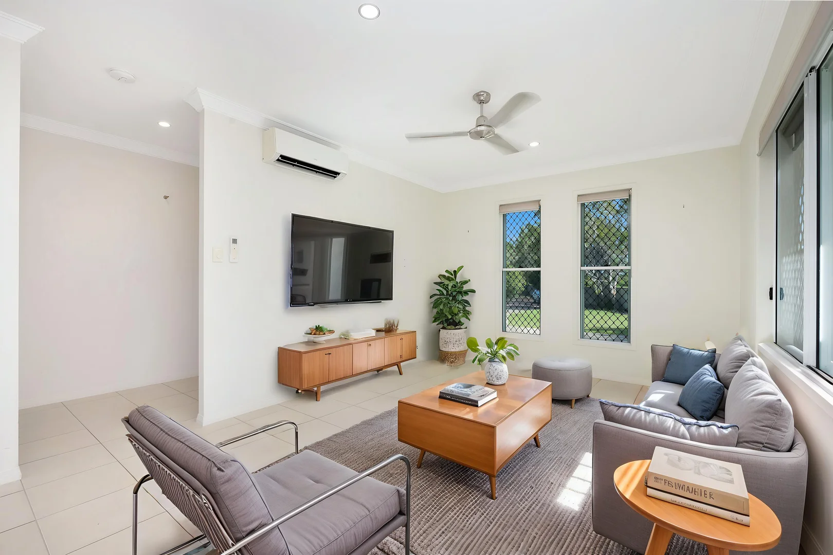 95 Monolith Cct, Cosgrove QLD 4818 photo 3