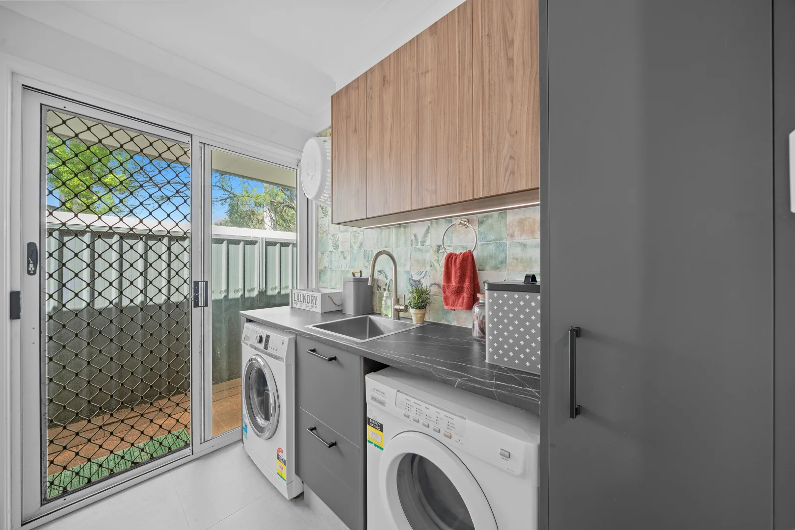 Additional image 18 of 27 Seville Circuit, Burleigh Waters QLD 4220