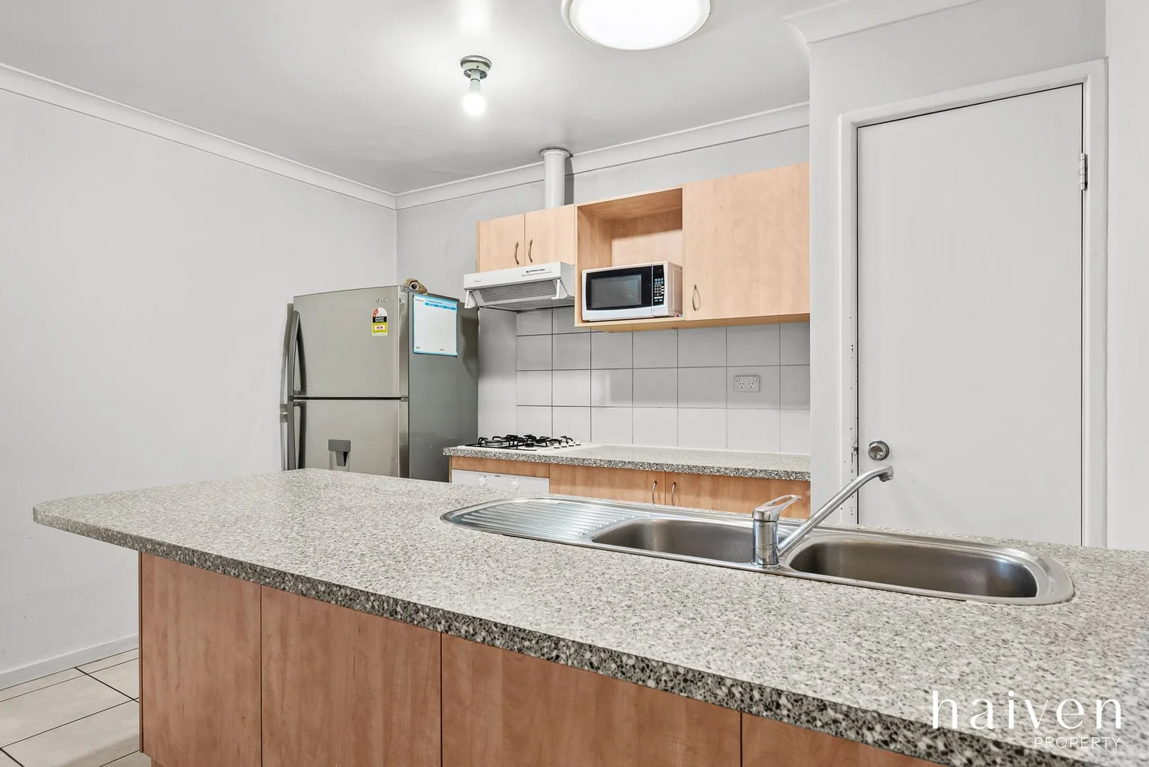 Additional image 3 of 3/2 Hogarth Street, Cannington WA 6107