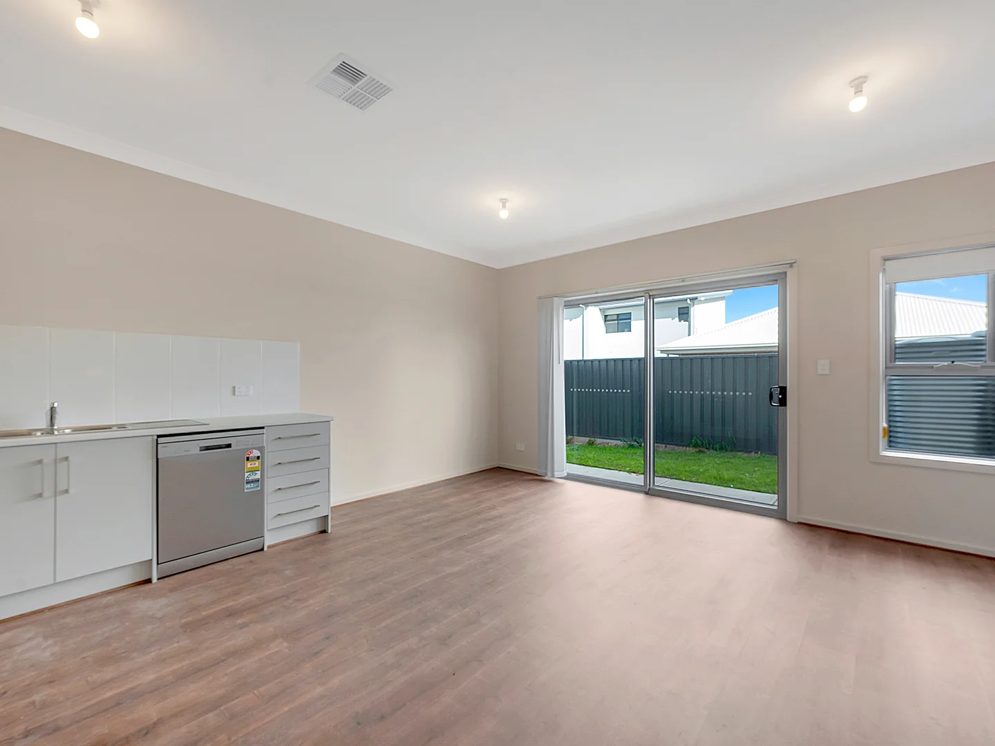 Additional image 2 of 5 Wyong Cres, Andrews Farm SA 5114