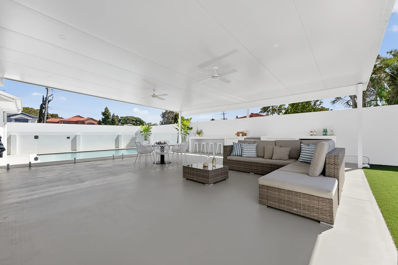 Additional image 8 of 16 Montserrat Court, Clear Island Waters QLD 4226
