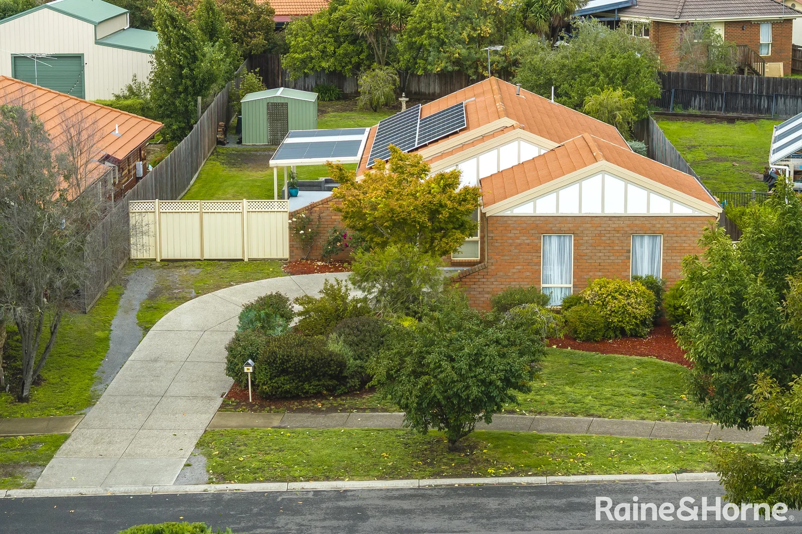 Additional image 3 of 34 The Boulevard, Gisborne VIC 3437