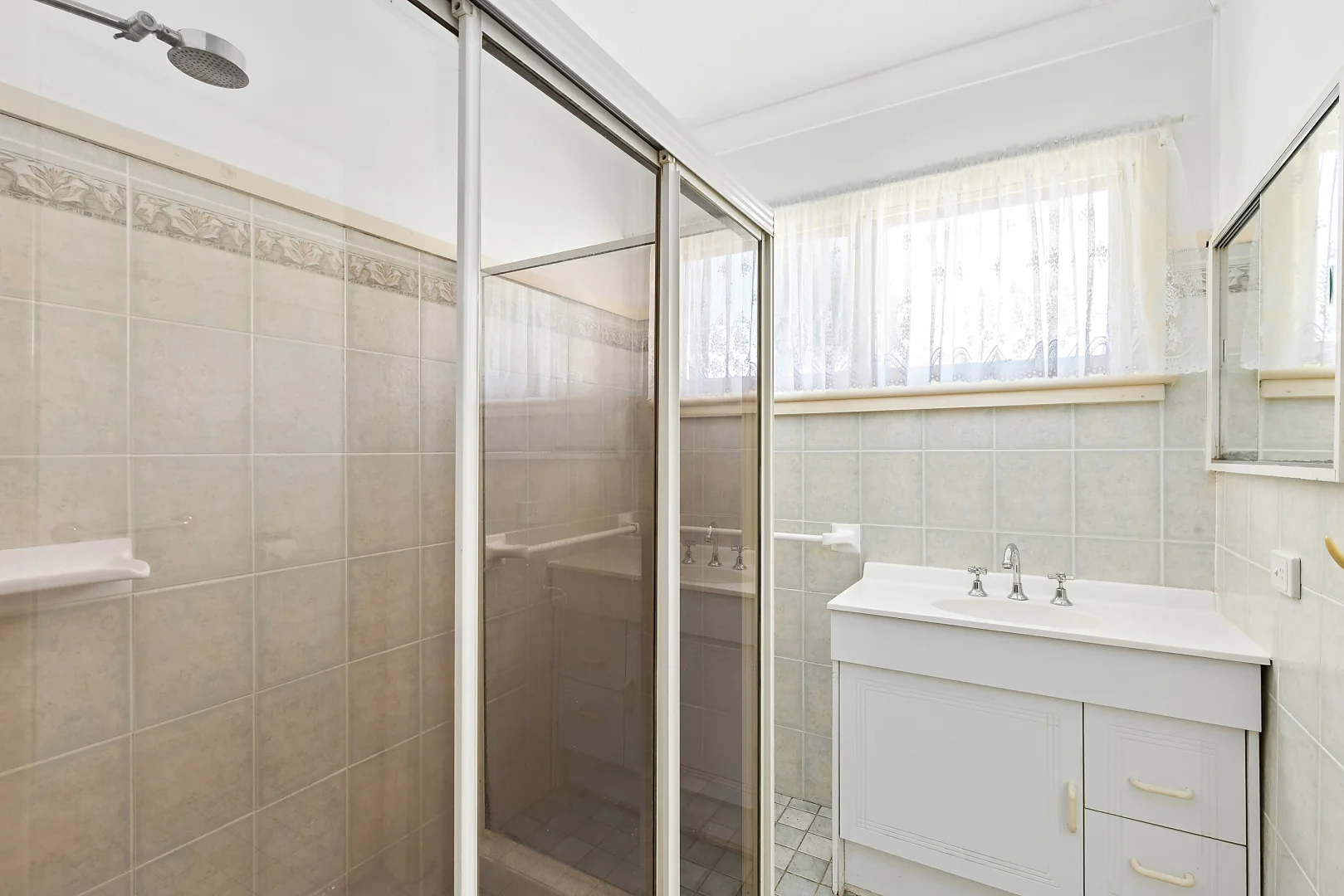 Additional image 8 of 54 Camellia Circle, Woy Woy NSW 2256