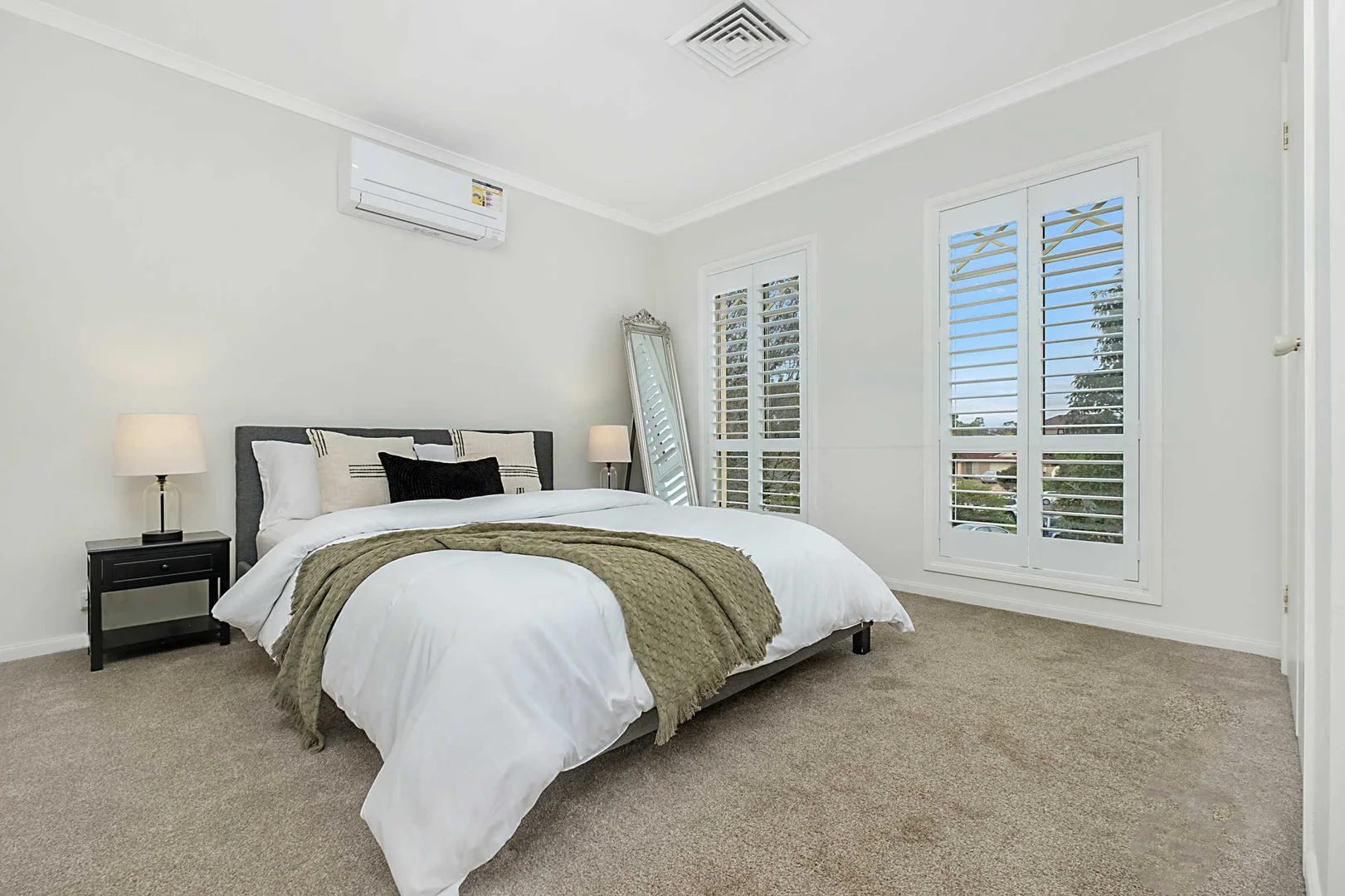 22 Ben Place, Beaumont Hills NSW 2155 photo 4