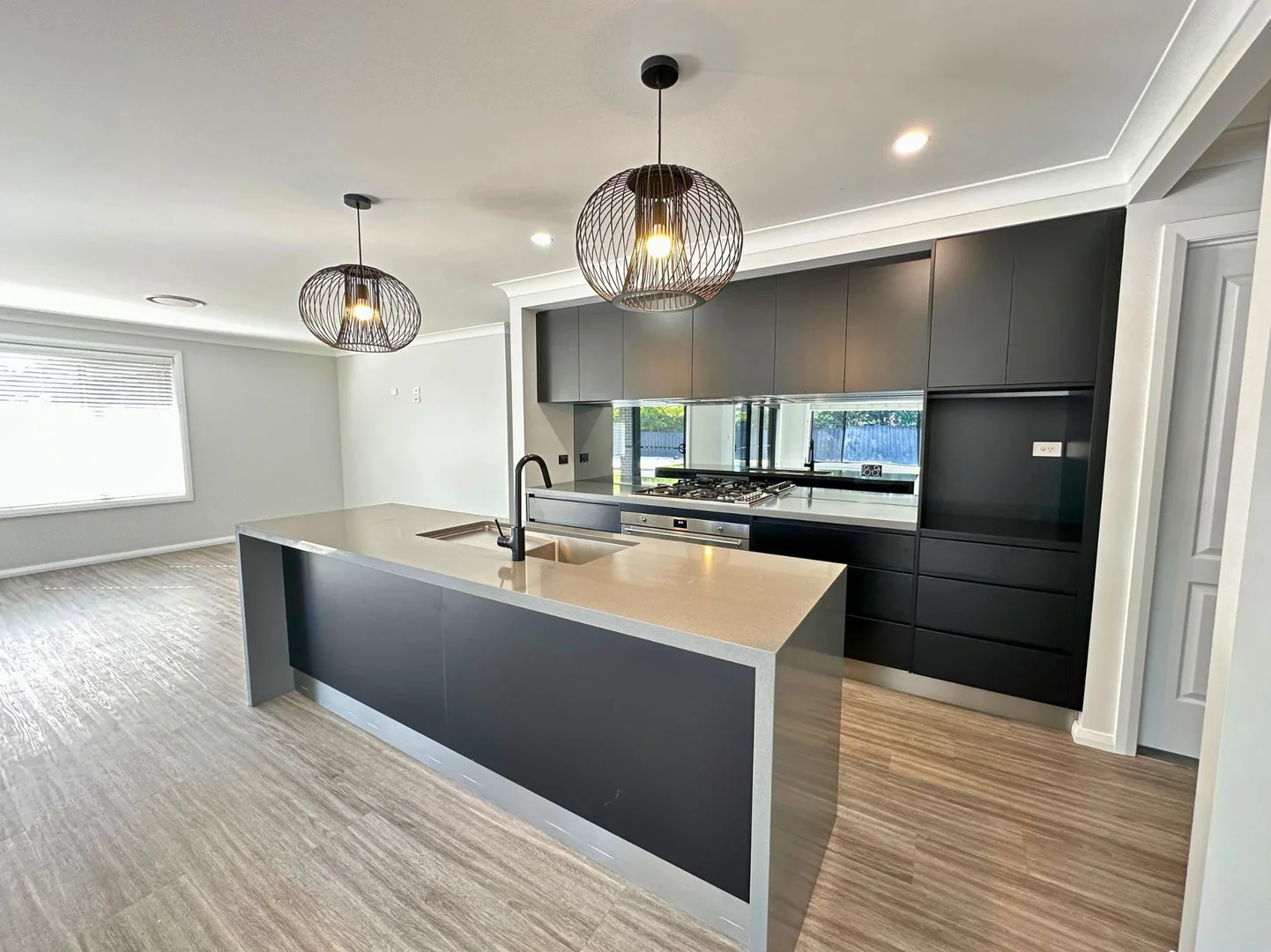 Additional image 2 of 13 Streatfeild Close, Blayney NSW 2799