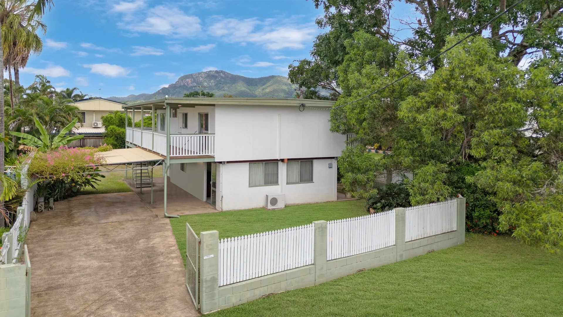 2 Jandera Street, Cranbrook QLD 4814