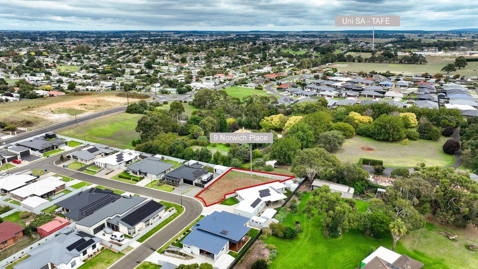 9 Norwich Place, Mount Gambier SA 5290 photo 3