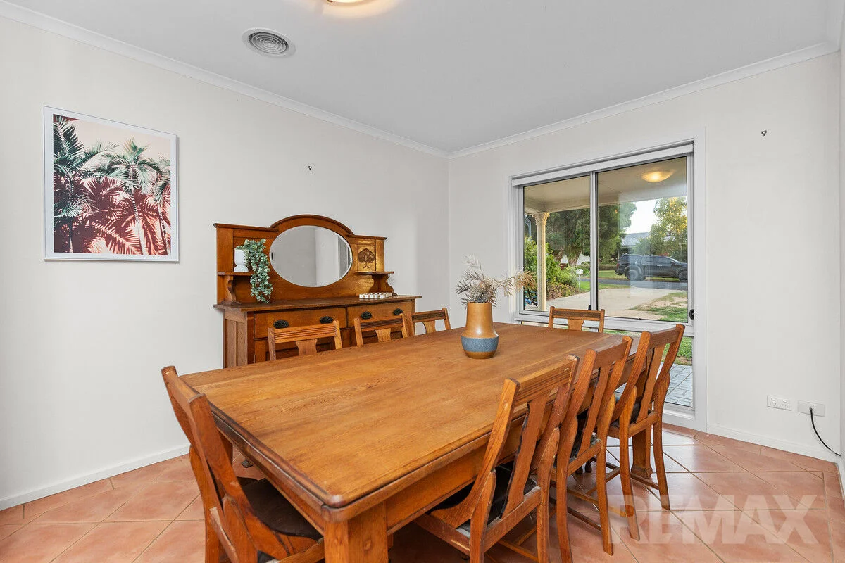 Additional image 4 of 9 Avon Avenue, Lake Albert NSW 2650