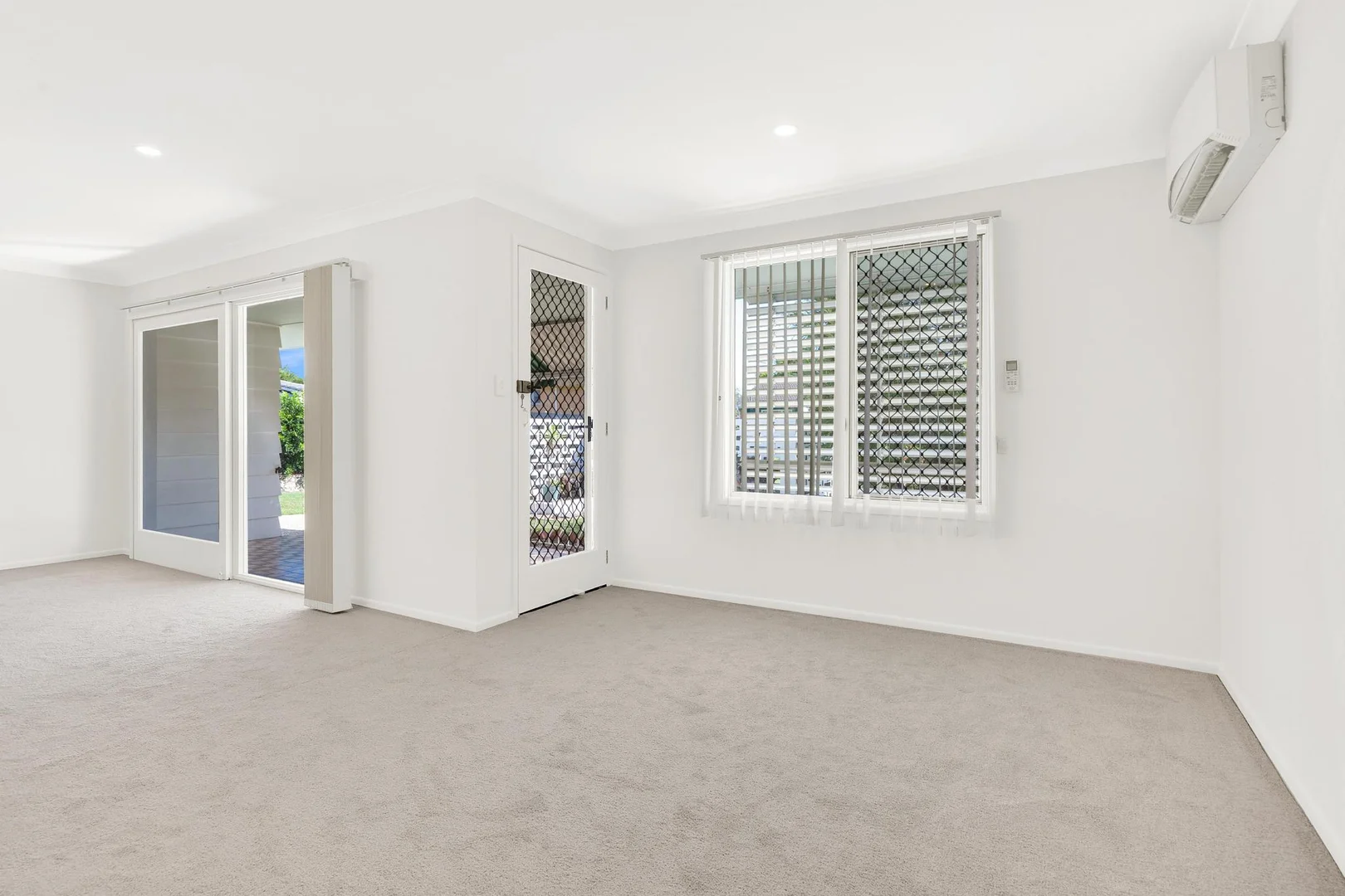Additional image 2 of 8 Coolong Street, Mount Gravatt East QLD 4122