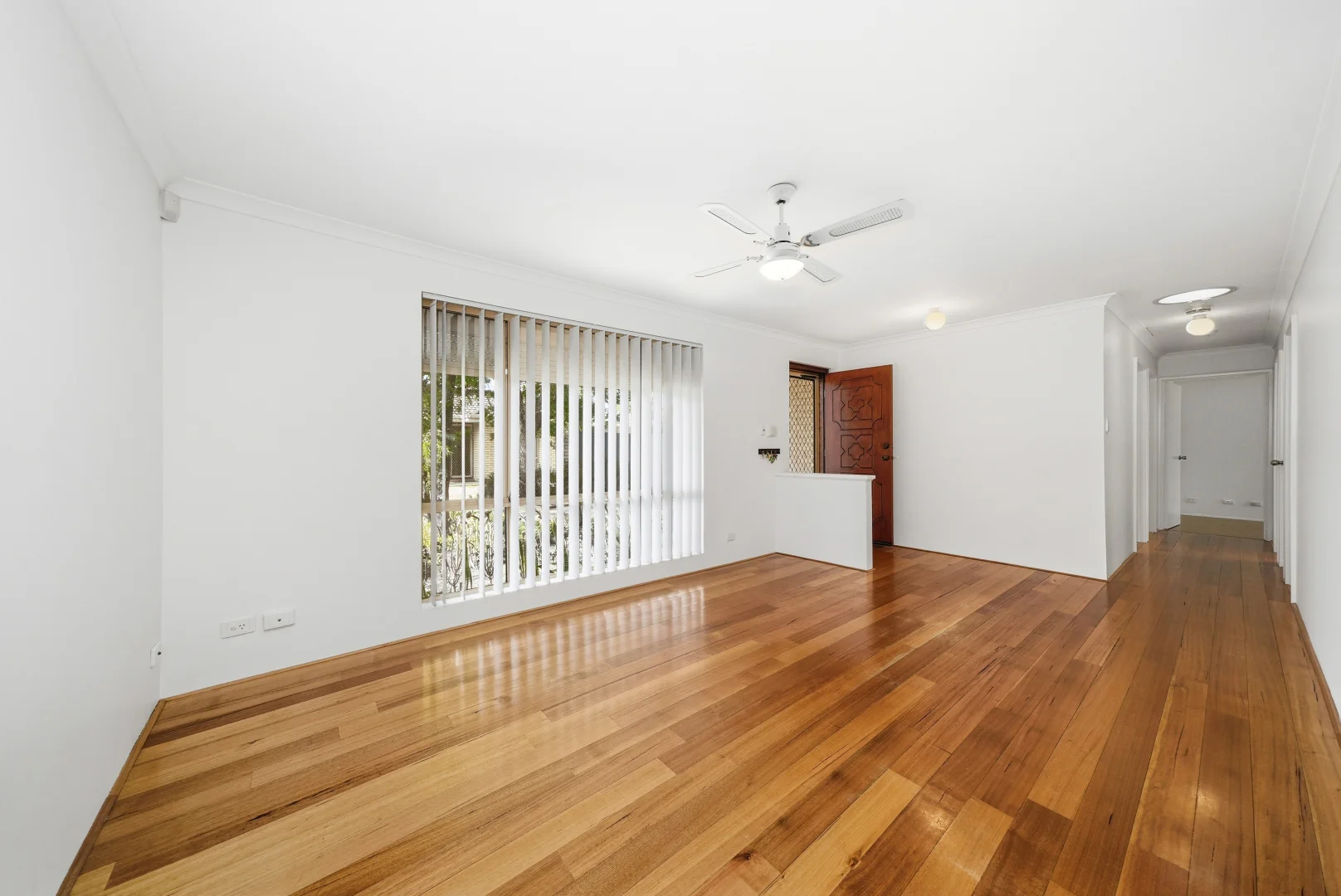 Additional image 7 of 9/12 Farnaby Lane, Beckenham WA 6107