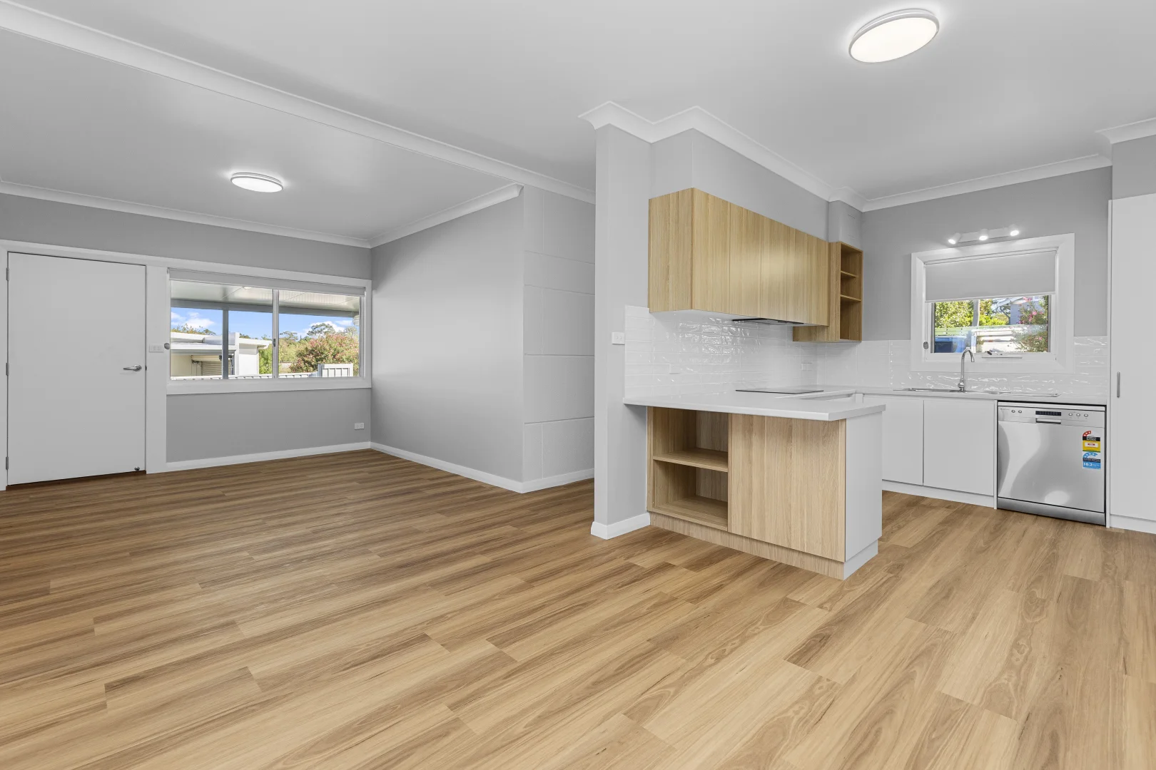 1/52 Main Street, Junee NSW 2663 photo 5