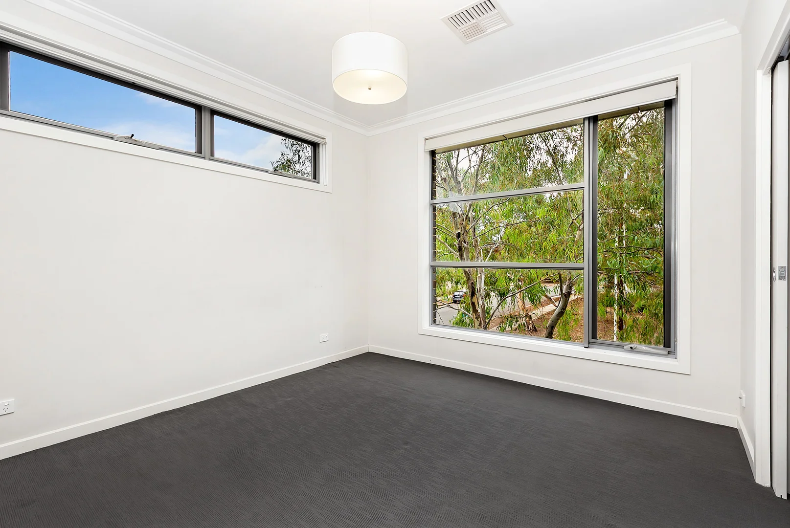 Additional image 7 of 2E Waratah Square, Seacombe Gardens SA 5047