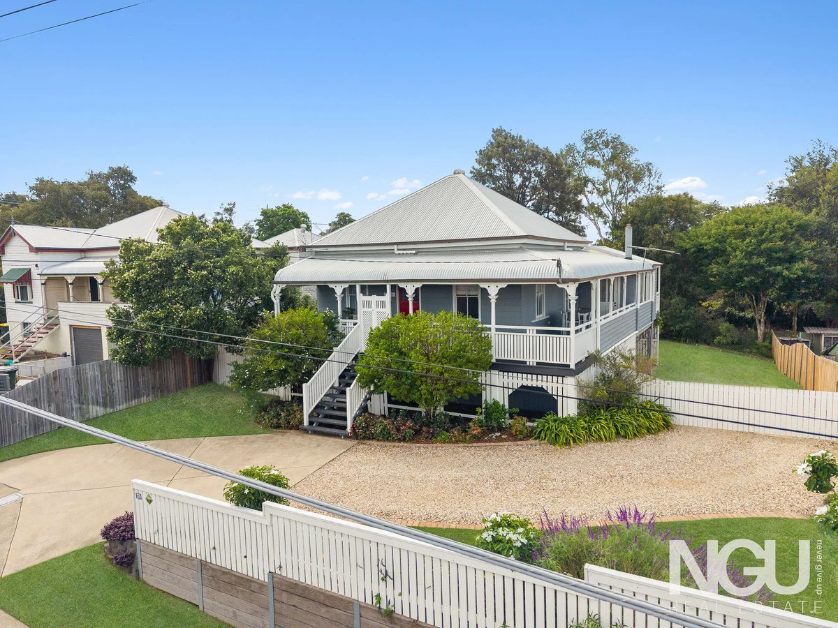 170 Blackstone Road, Silkstone QLD 4304