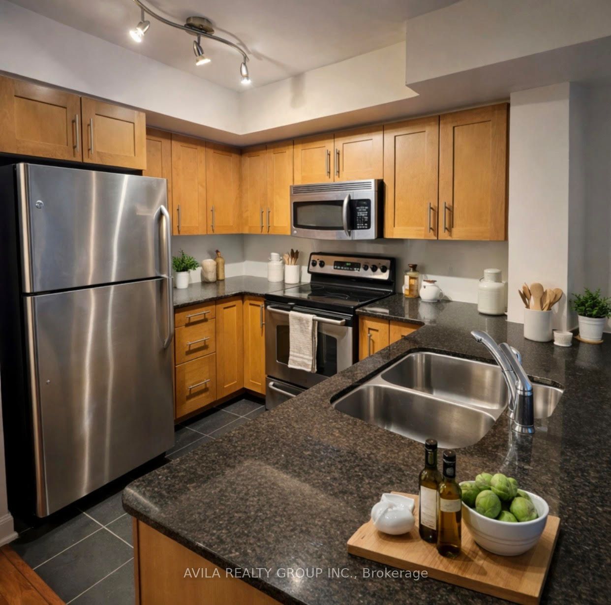 Additional image 3 of 1504-2181 Yonge Street, Toronto, ON, M4S 3H7