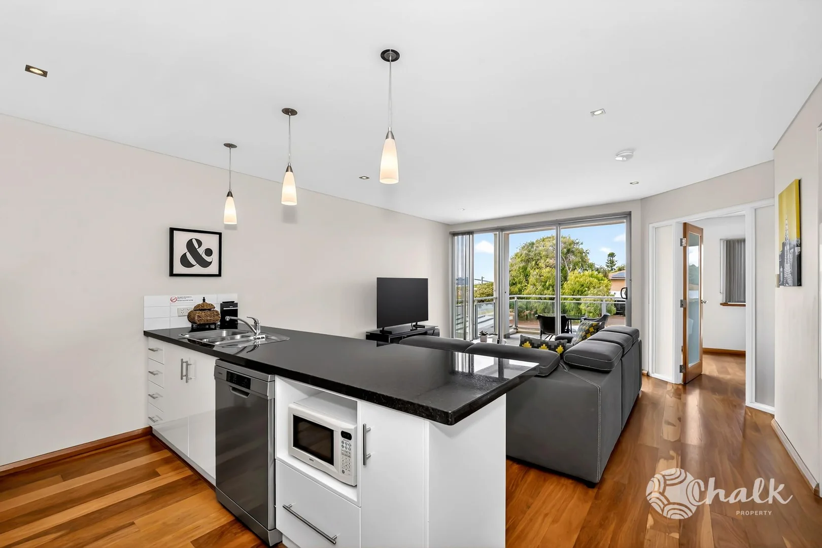 Additional image 7 of 3/61 Rockingham Beach Road, Rockingham WA 6168