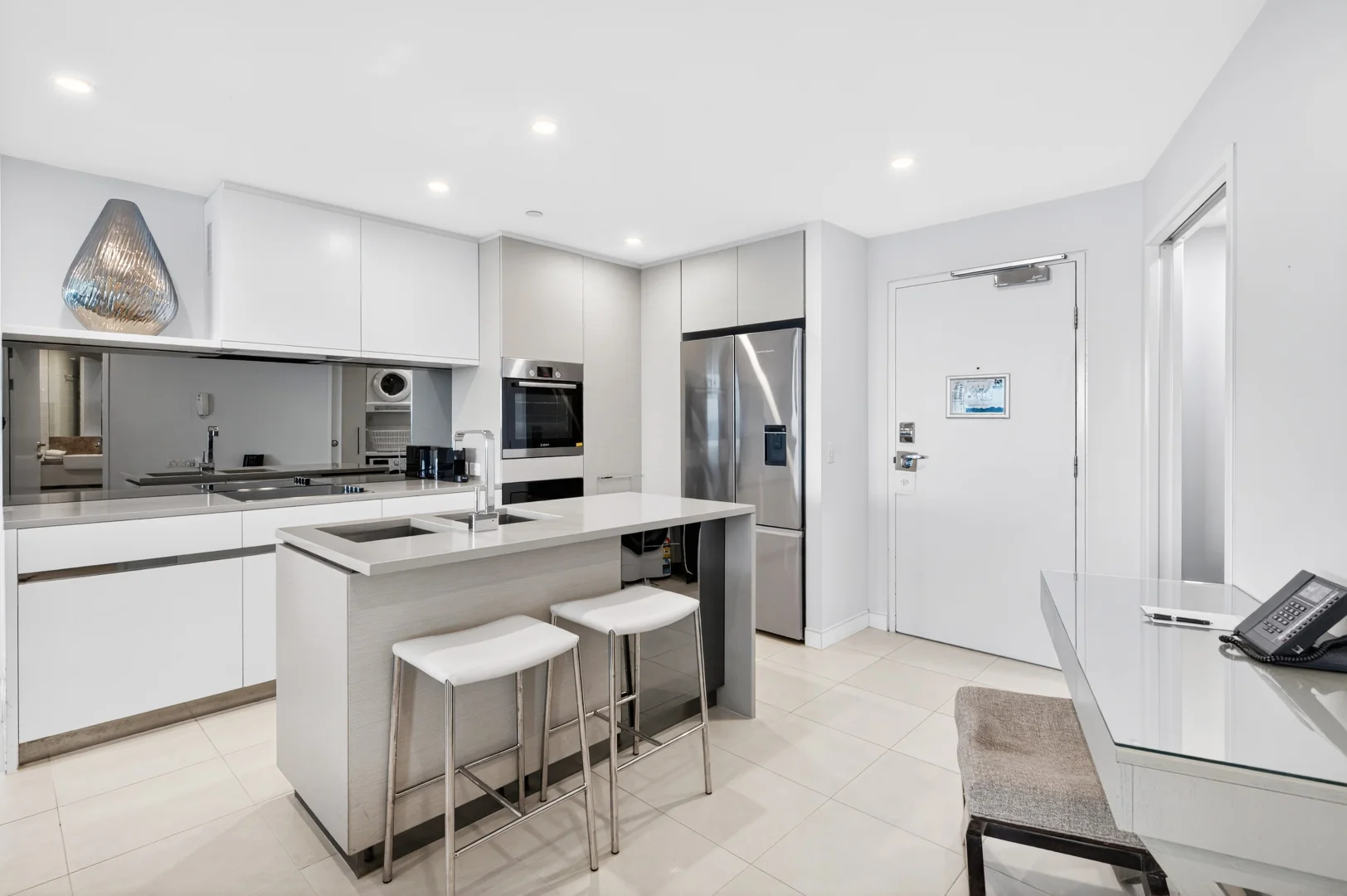 Additional image 15 of 2702/4 The Esplanade, Surfers Paradise QLD 4217