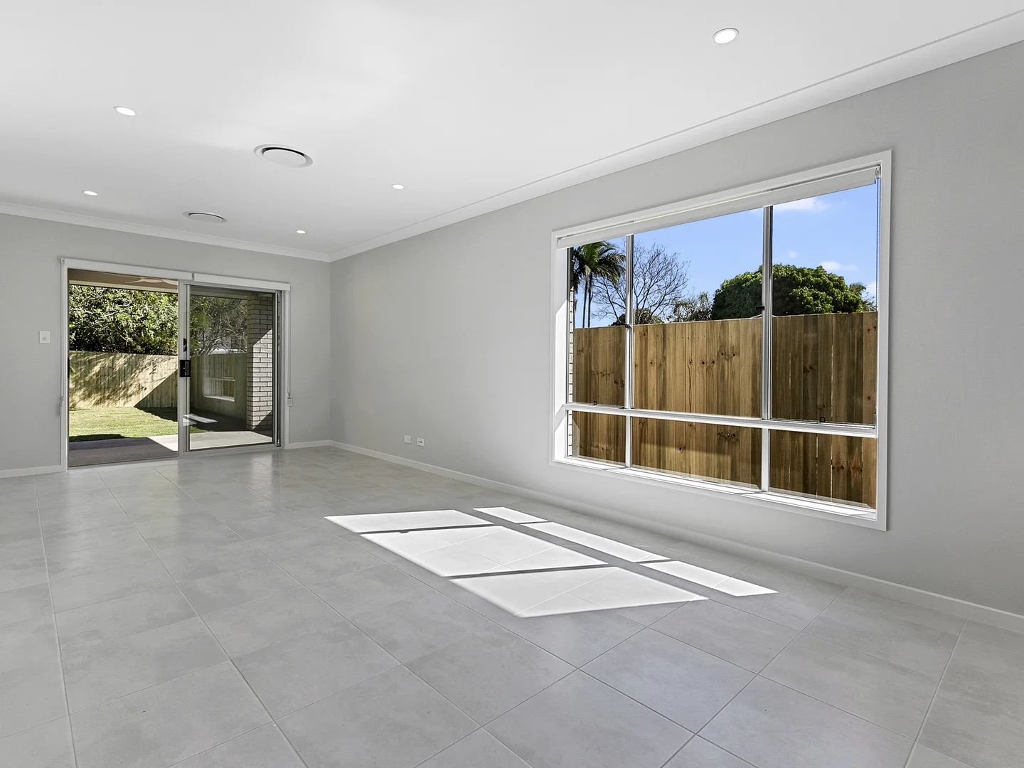 Additional image 3 of 11 Rodney Street, Wynnum West QLD 4178