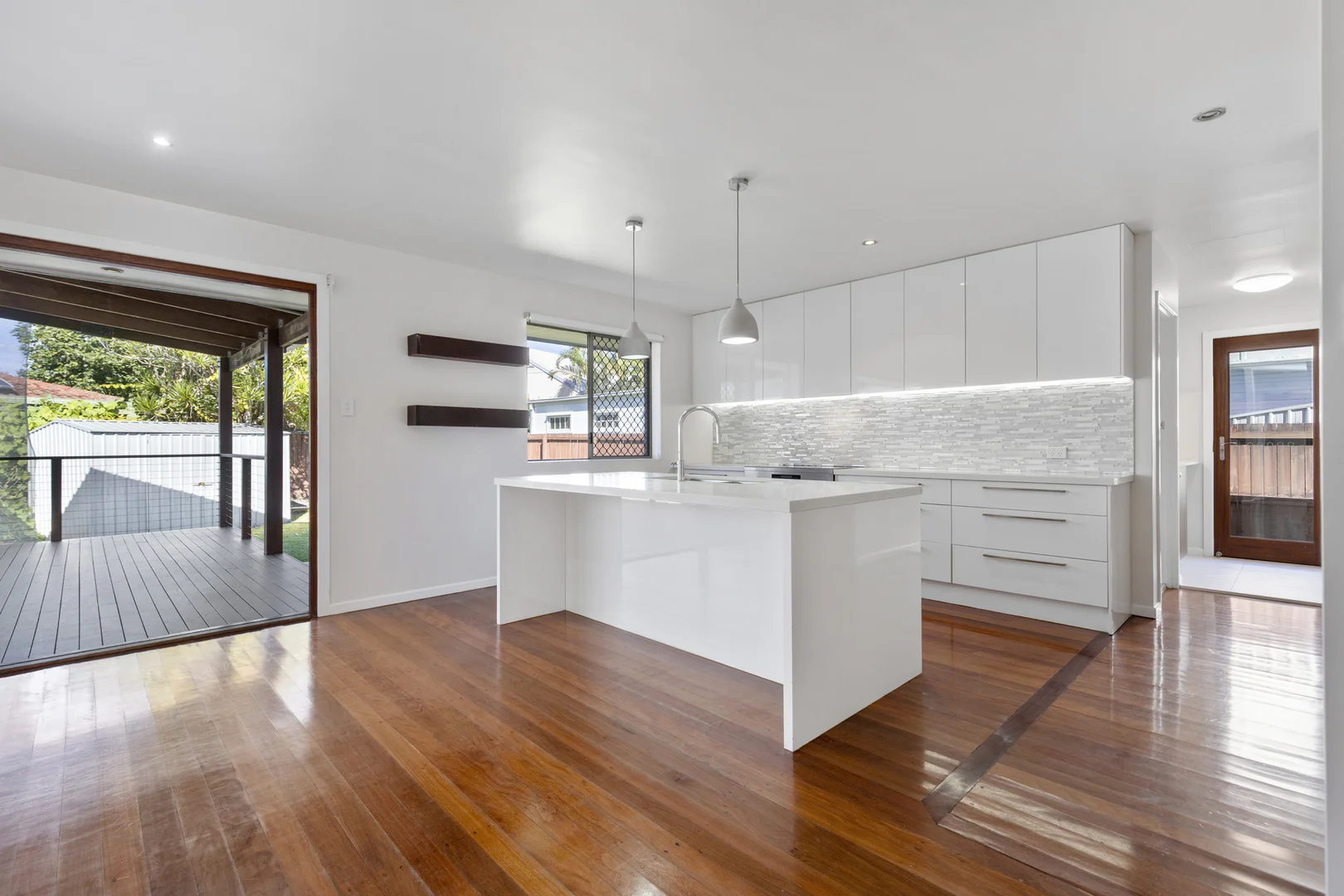 Additional image 3 of 12 Celebes Avenue, Palm Beach QLD 4221
