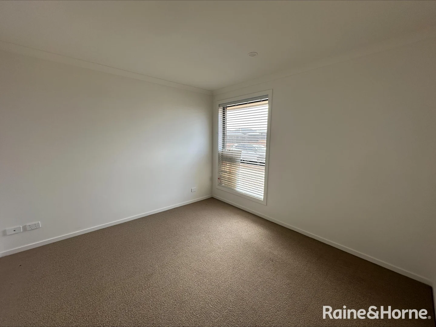 31 Francesca Boulevard, Munno Para West SA 5115 photo 2