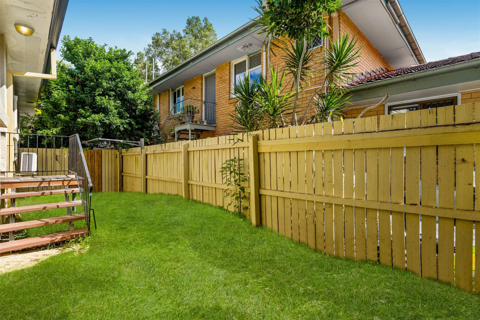 Additional image 8 of 2/17 Park Road, Yeronga QLD 4104