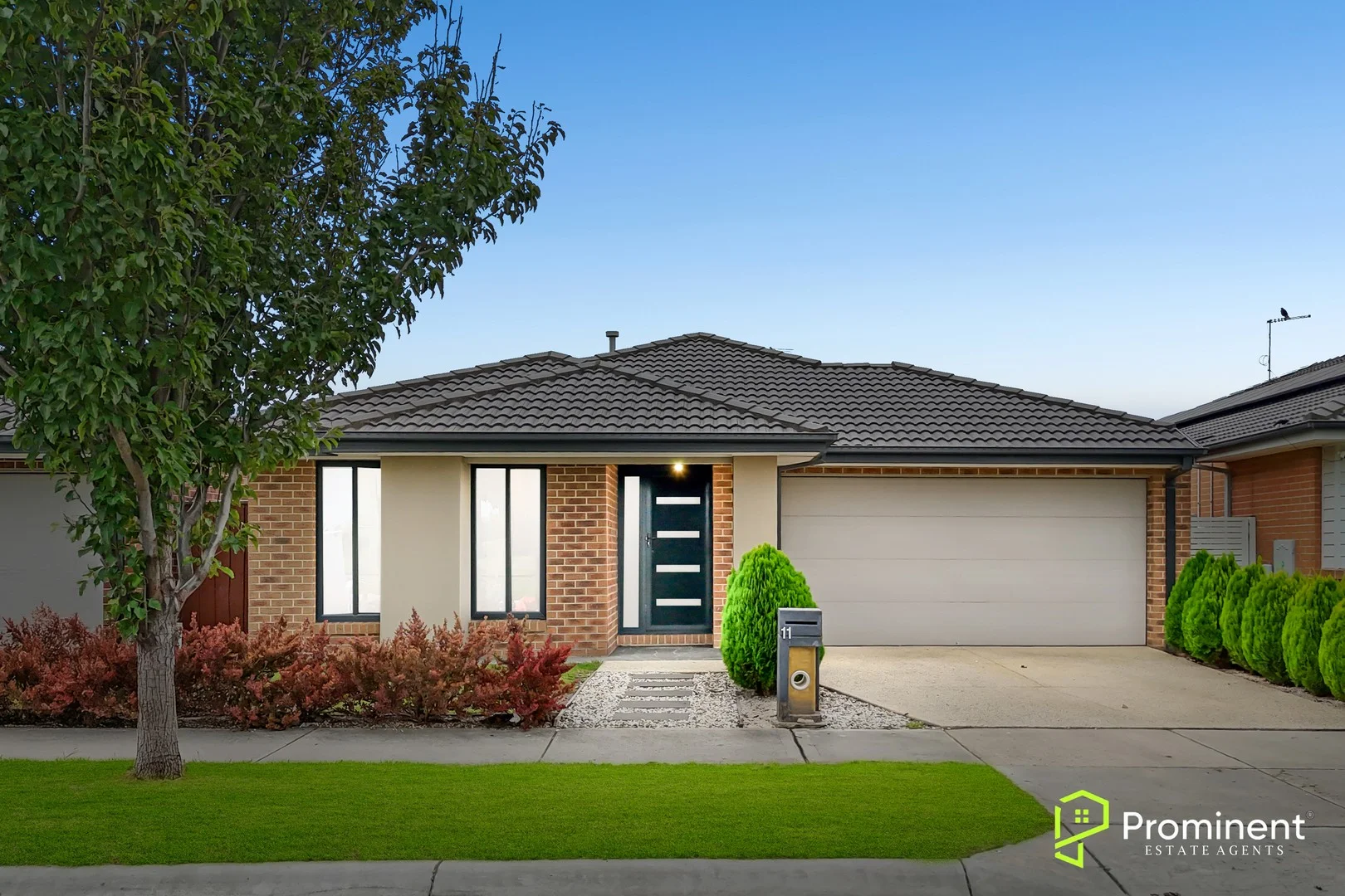 11 Cottle Drive, Clyde VIC 3978