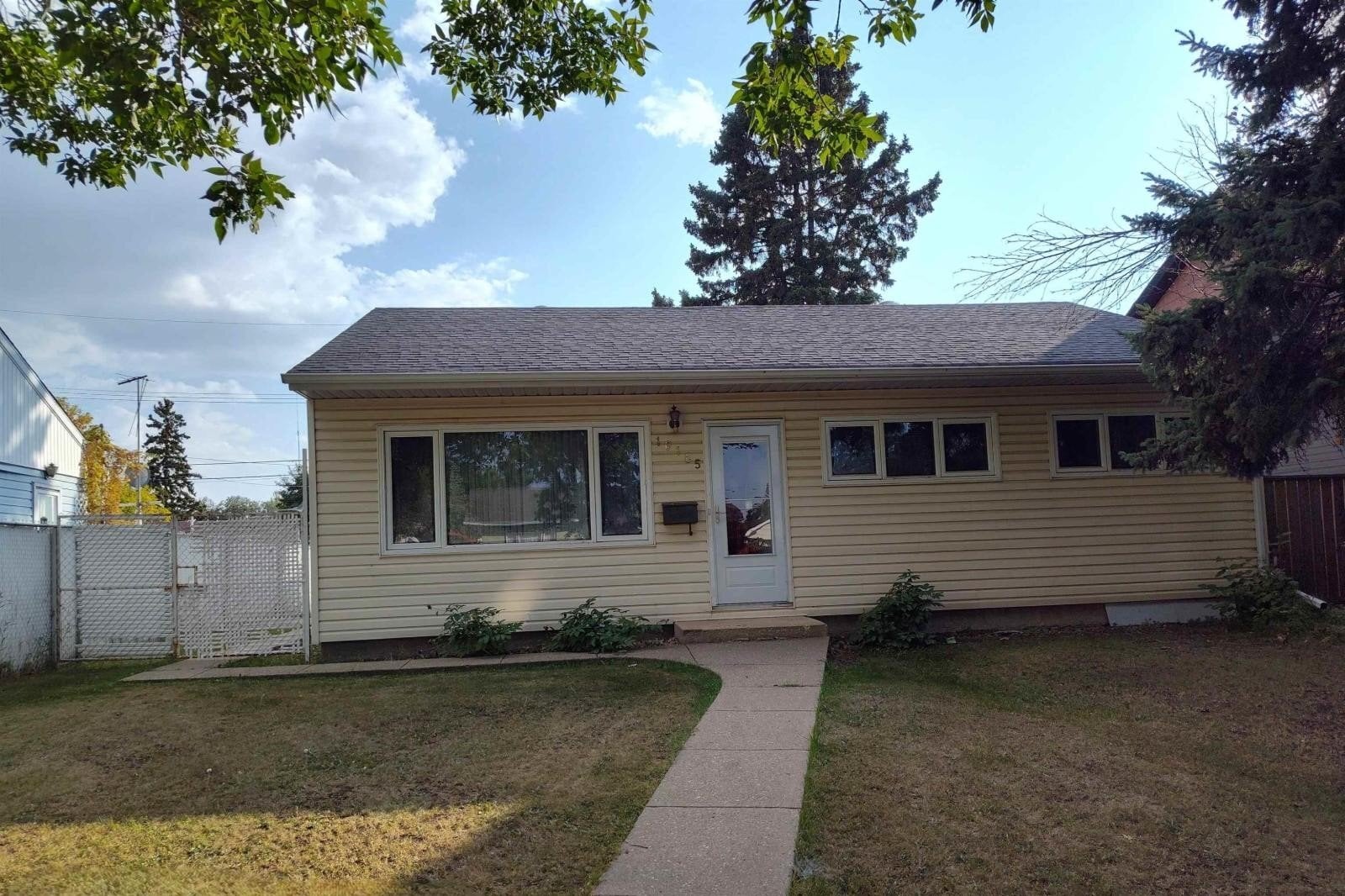 16165 109 Avenue NW, Edmonton, AB, T5P4E5 photo 2