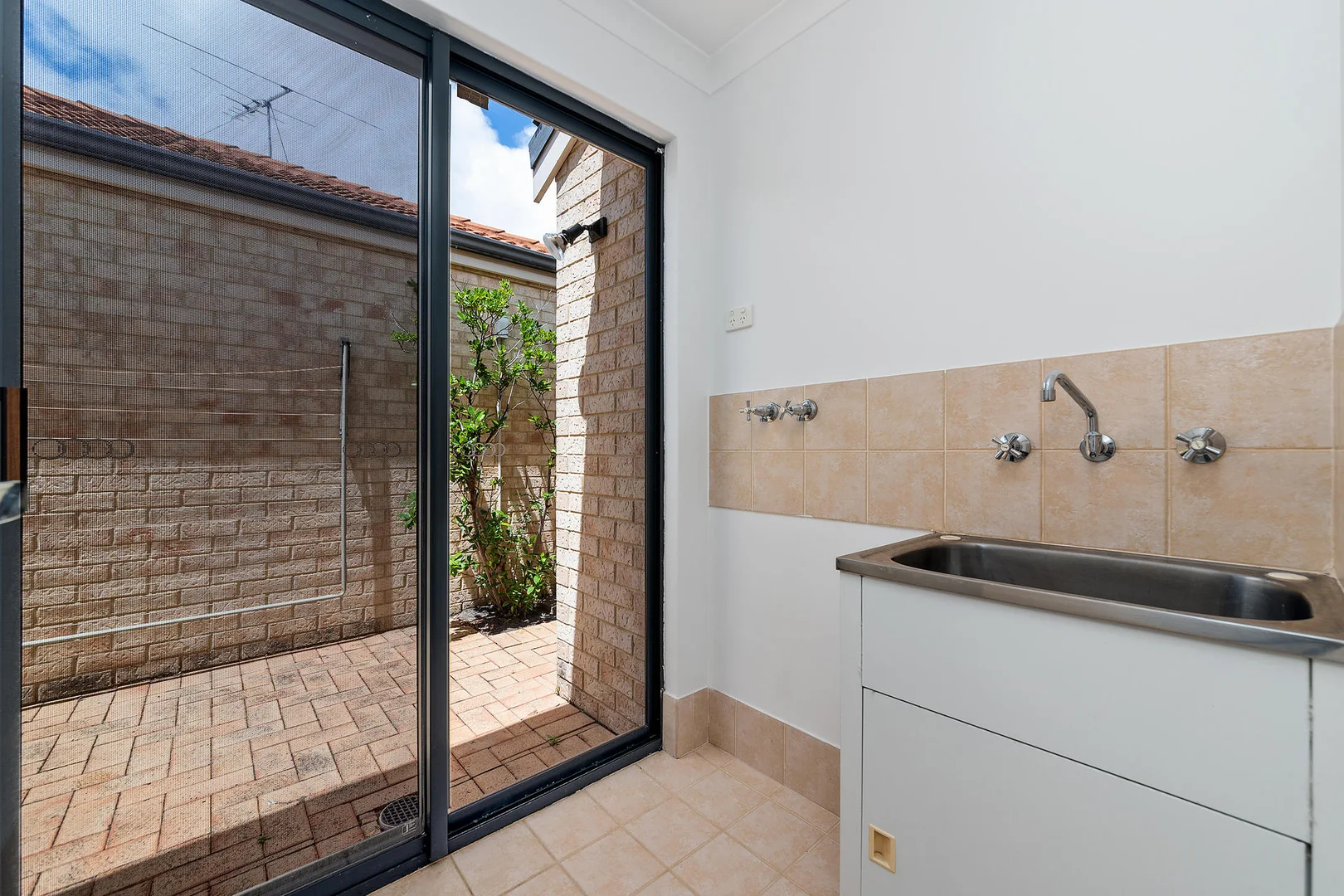 Additional image 12 of 10/12-16 Alexander Road, Rivervale WA 6103