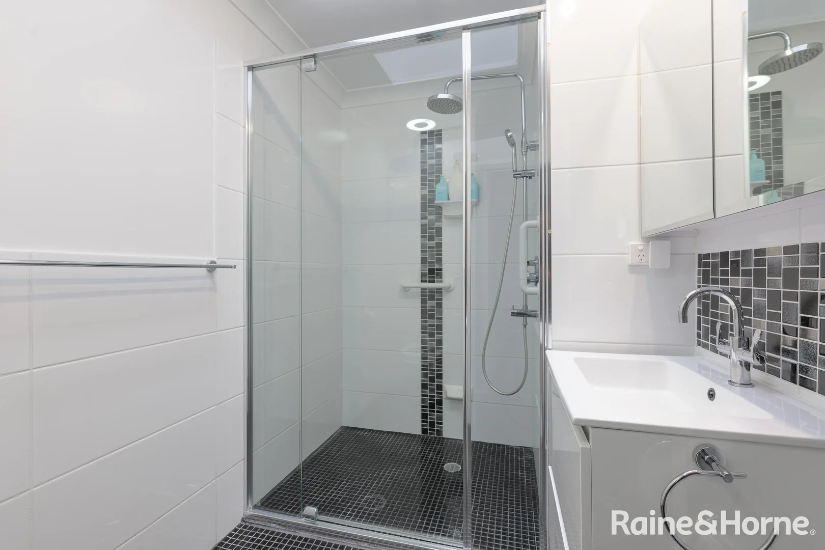 Additional image 12 of 4/50 Oaka Lane, Gladstone Central QLD 4680