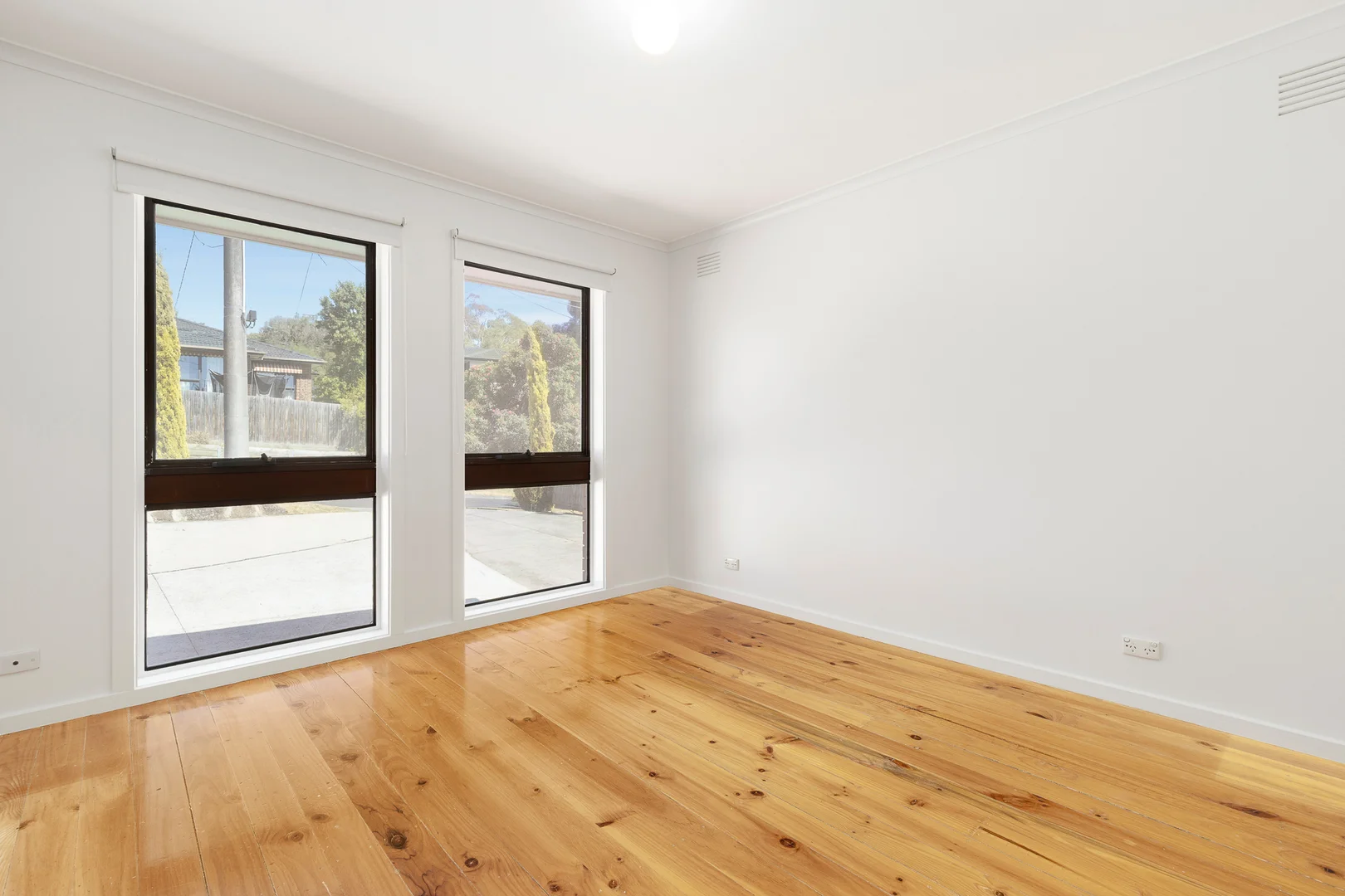 Additional image 4 of 2 Nambour Drive, Mooroolbark VIC 3138