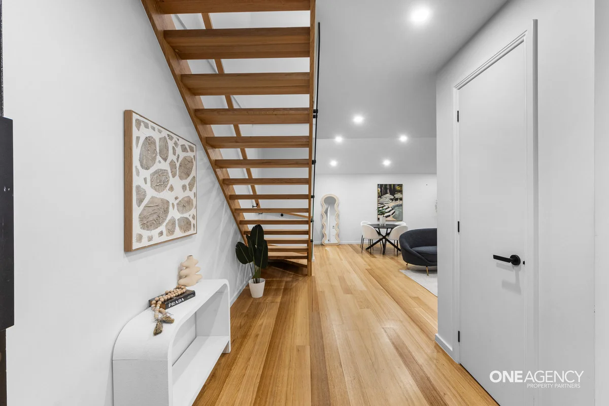 Additional image 9 of 2/2 Rosscommon Place, Seabrook VIC 3028