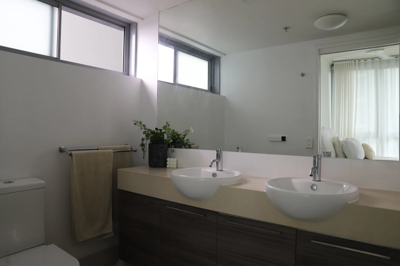 Additional image 10 of V3936/8 Harbour Road, Hamilton QLD 4007