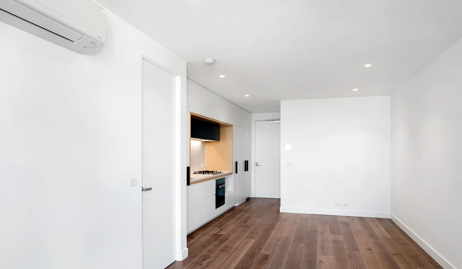 Additional image 2 of 804/15 Doepel Way, Docklands VIC 3008