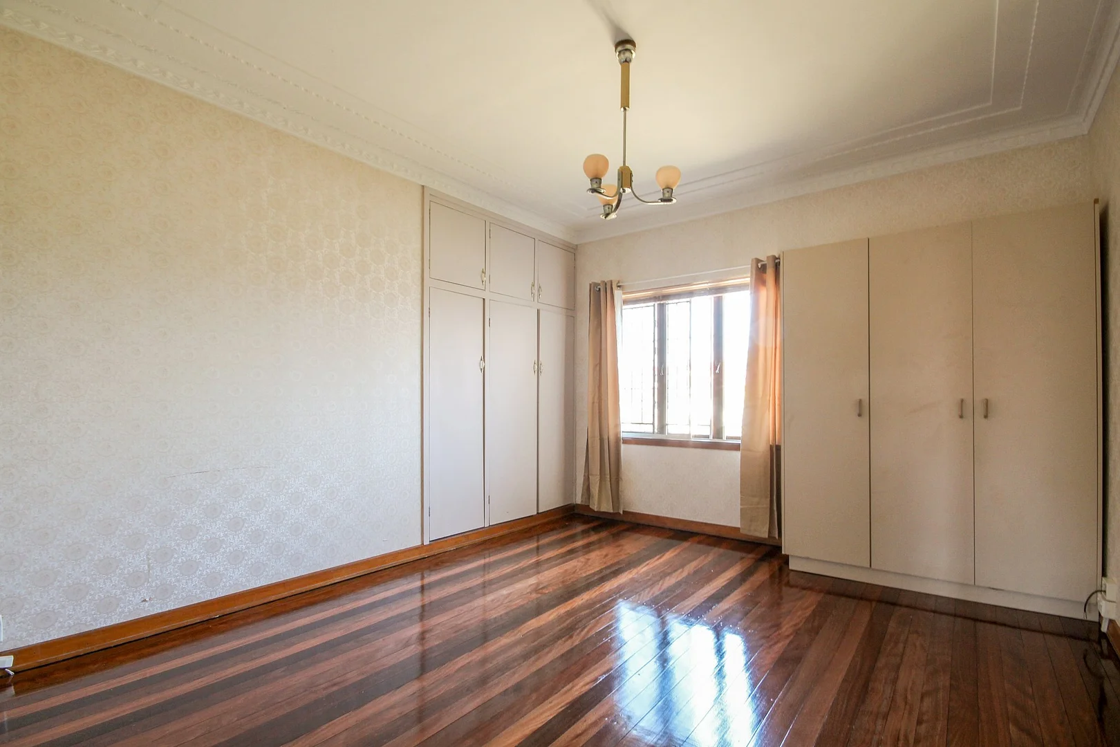 Additional image 5 of 27 Ontario Street, Holland Park West QLD 4121