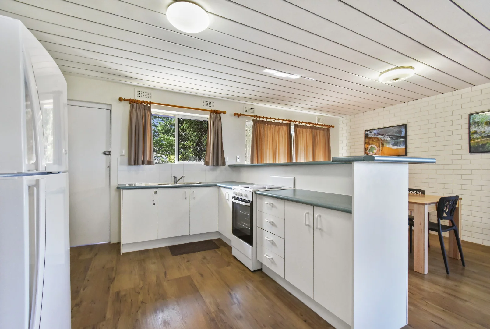Additional image 5 of 1/1 Warne Terrace, Kings Beach QLD 4551