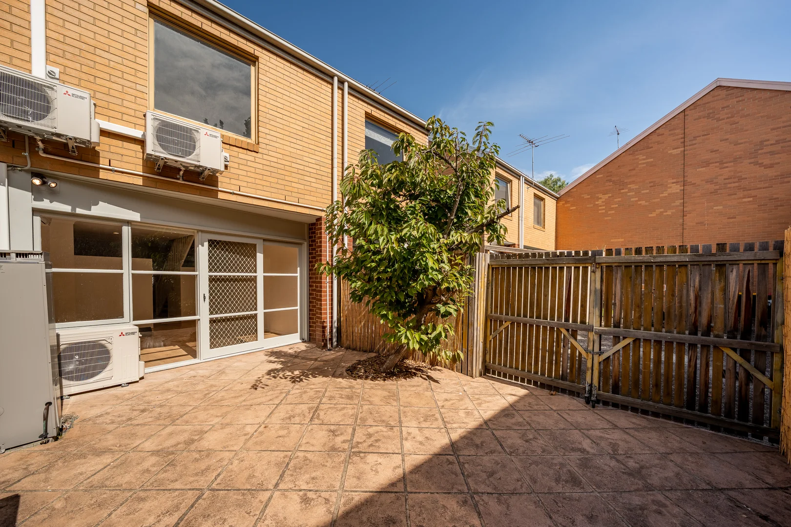 Additional image 12 of 14 Mciver Place, Kensington VIC 3031