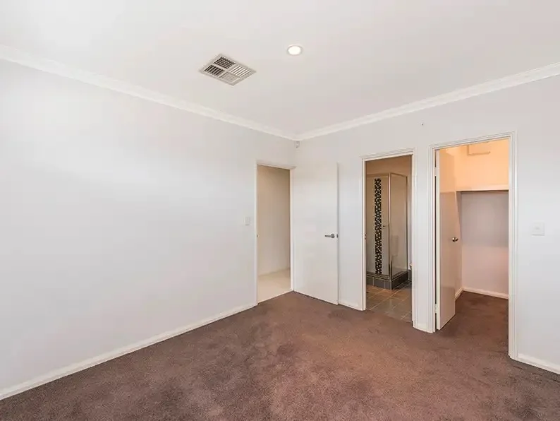 Additional image 3 of 619B Rockingham Road, Lake Coogee WA 6166