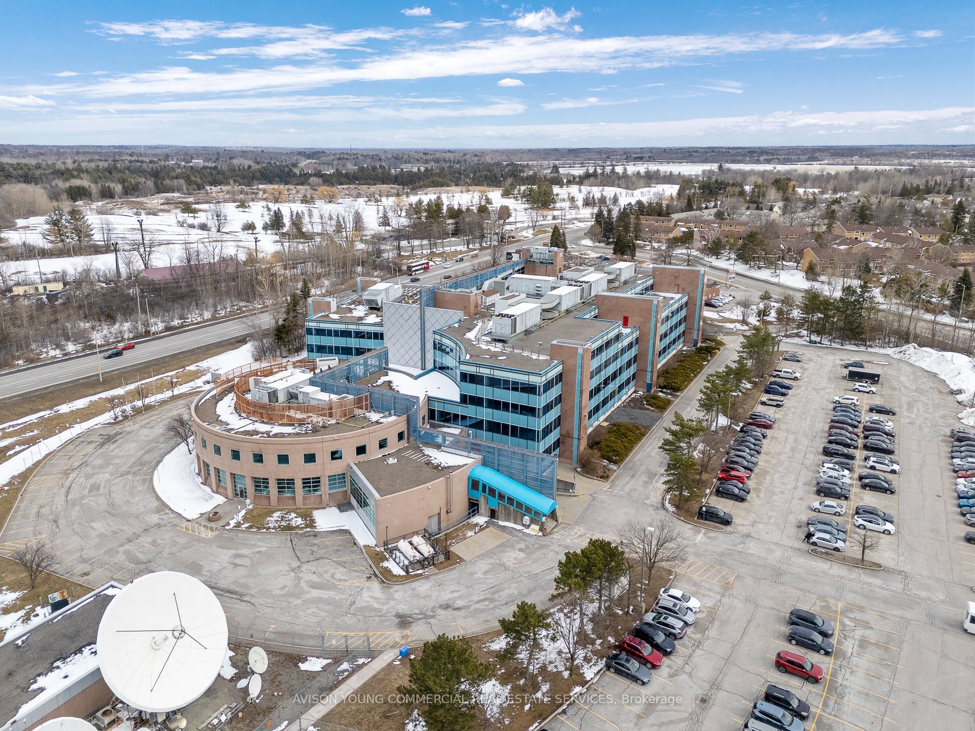 Additional image 2 of 1601 Telesat Court, Ottawa, ON, K1B 5P4